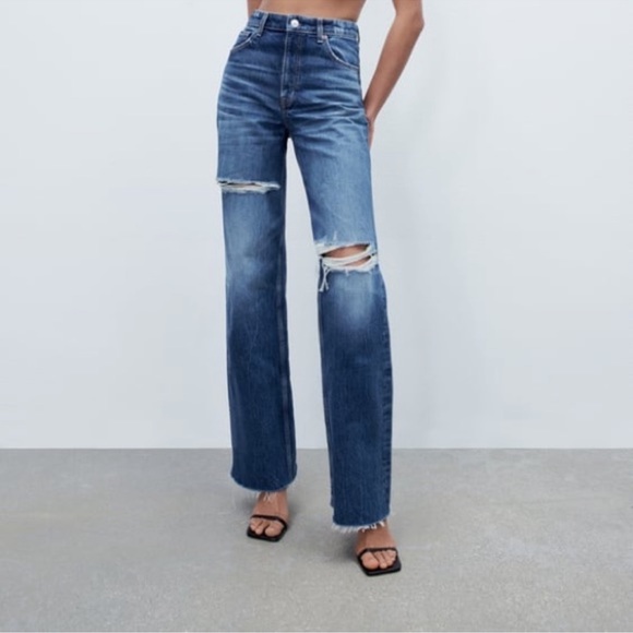 High waist distressed jeans from Zara - Picture 2 of 6